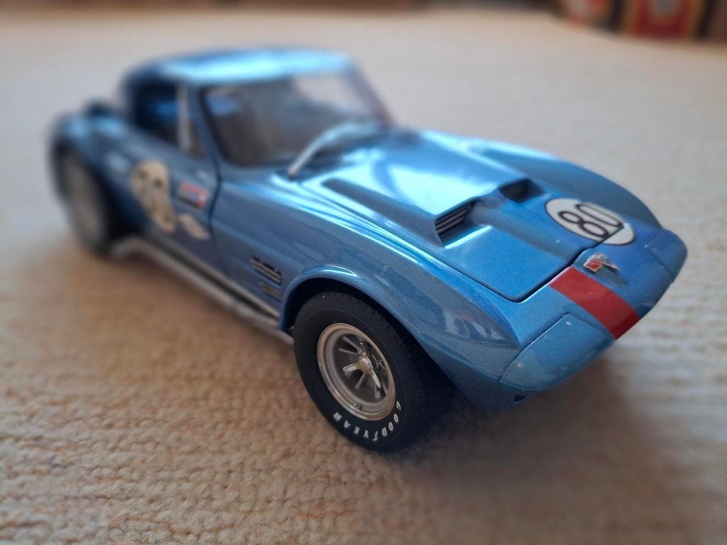 Corvette Grand Sport Coupe 1:18 Exoto # 80, Hobby en Vrije tijd, Ophalen of Verzenden, Zo goed als nieuw, Auto, Overige merken