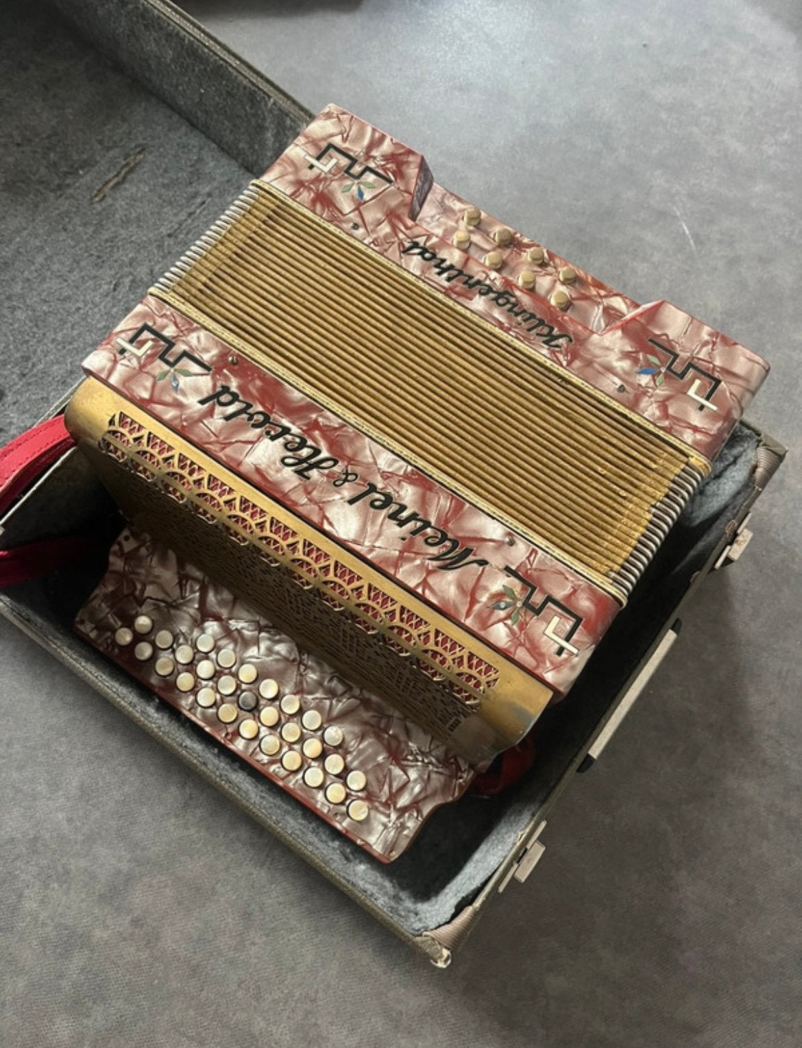 Meiel & herold klingenthal knop accordeon trekzak, Muziek en Instrumenten, Accordeons, Ophalen, Zo goed als nieuw, Overige formaten