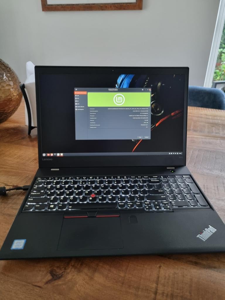 Lenovo Thinkpad T570 - Intel core i5-7200U - Linux Mint, Ophalen, 256 GB, 2 tot 3 Ghz, Zo goed als nieuw