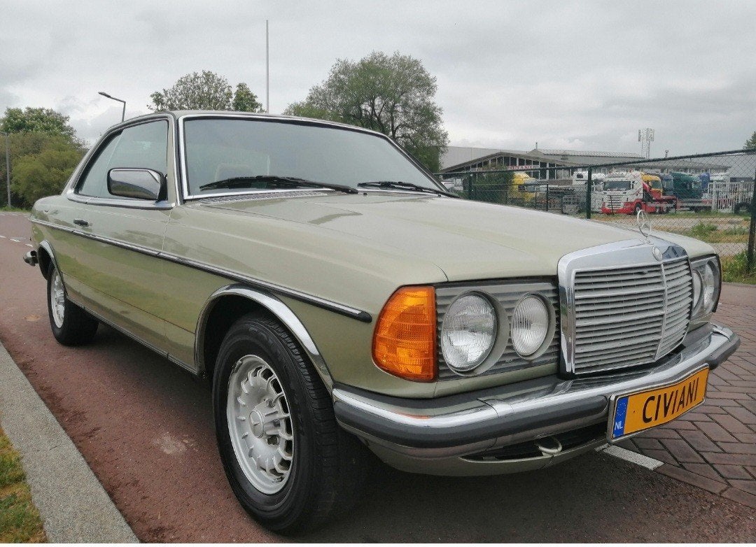 MERCEDES BENZ 230 CE COUPE, foto 4