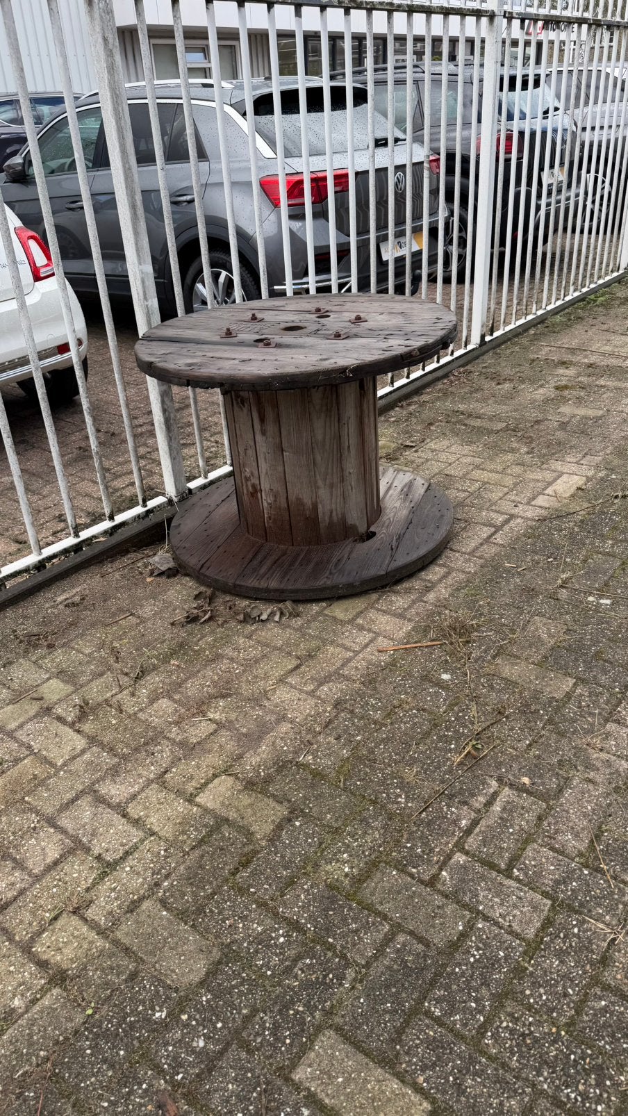 Kabel haspel als tafel, Ophalen, Zo goed als nieuw, Rond, Hout