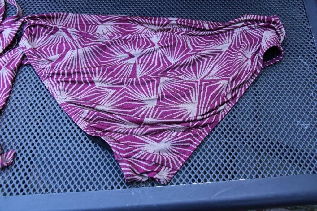 Bikini wijnrood/ bruin Beachwave mt 40E cup broek 46 Vaste p, Beachwave, Ophalen of Verzenden, Zo goed als nieuw, Bikini
