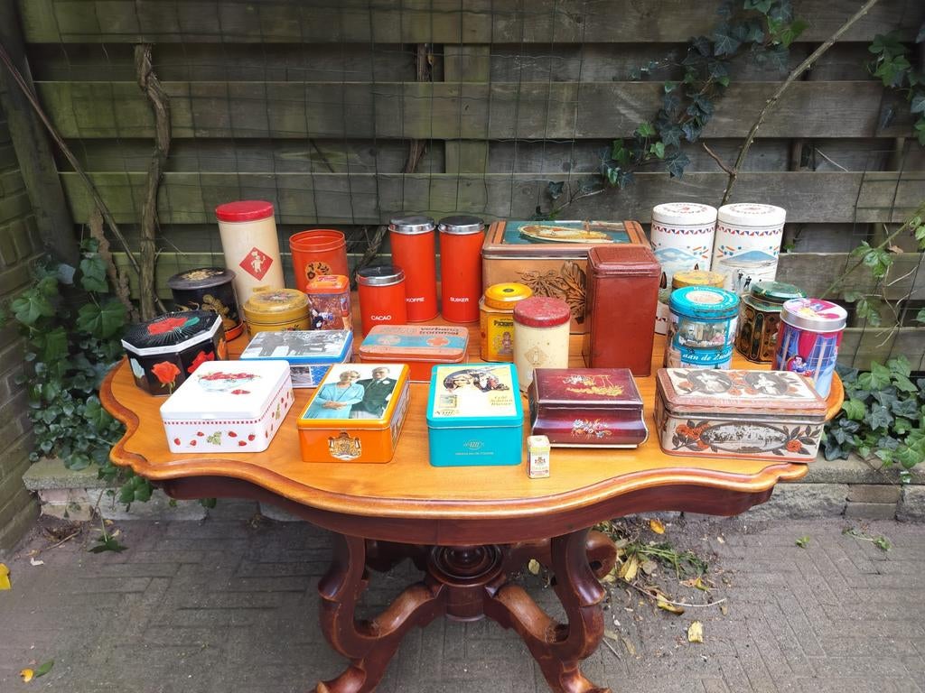 Diverse vintage blikken - Koek, koffie, thee en meer, Ophalen of Verzenden, Gebruikt, Koek(jes), Overige merken