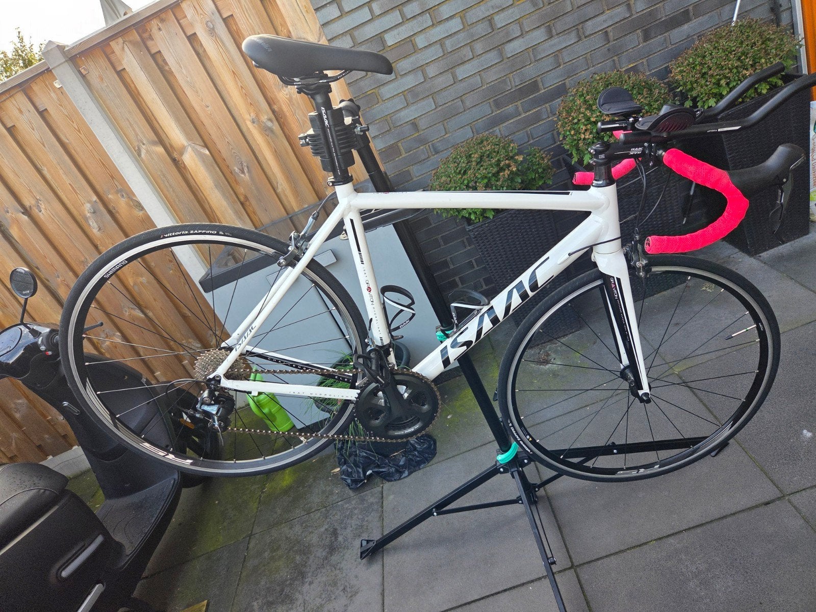 Isaac Graviton Hydrolight racefiets - Shimano Tiagra, Fietsen en Brommers, 28 inch, Gebruikt, 10 tot 15 versnellingen, Aluminium