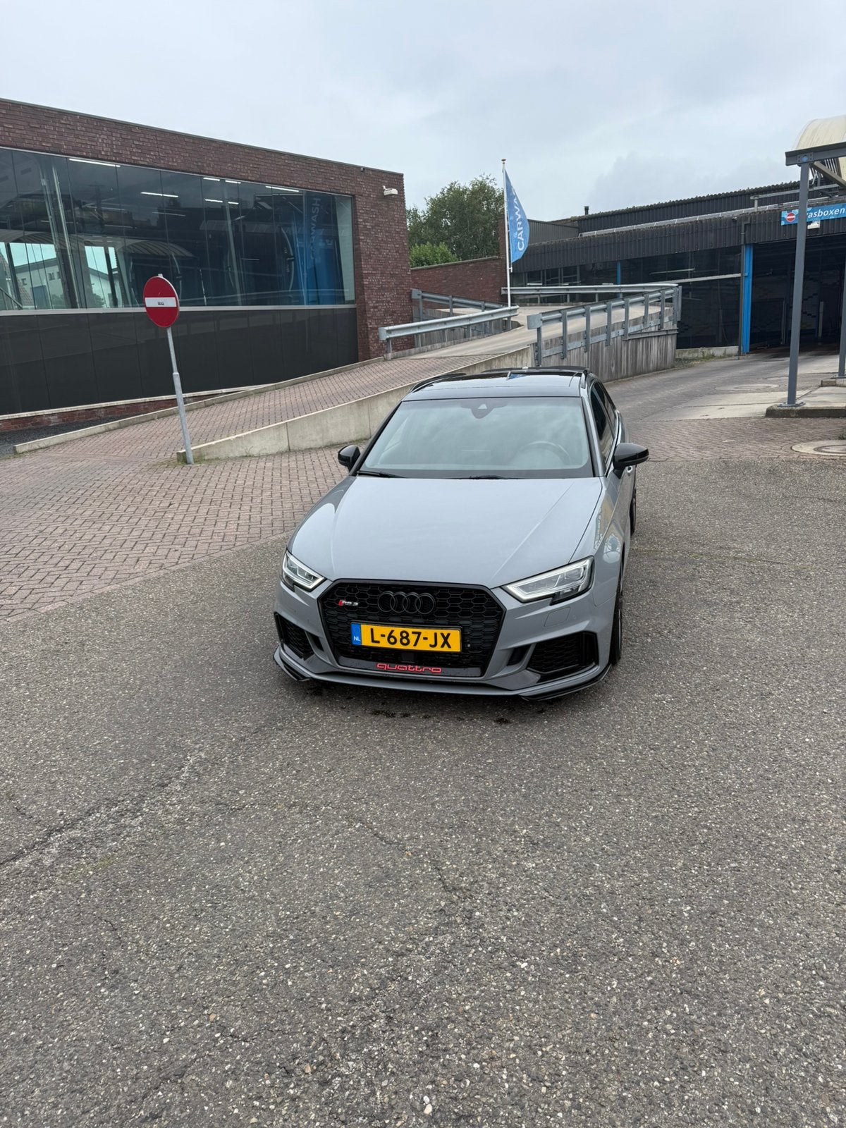 Audi A3 RS3 2018 Grijs, Auto's, Automaat, RS3, Vierwielaandrijving, Particulier