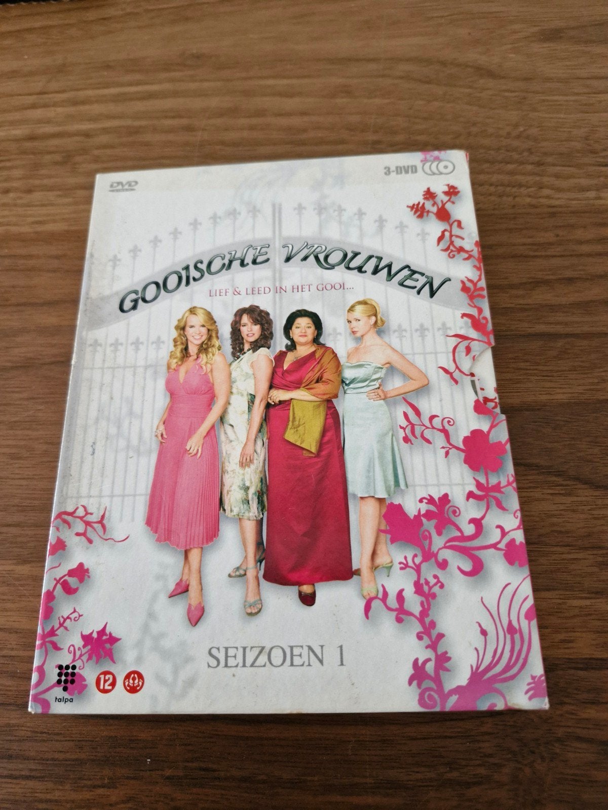 Gooische Vrouwen DVD Box Seizoen 1, 2, en 4, Gebruikt, Nederlands, Seizoen 1, Komedie