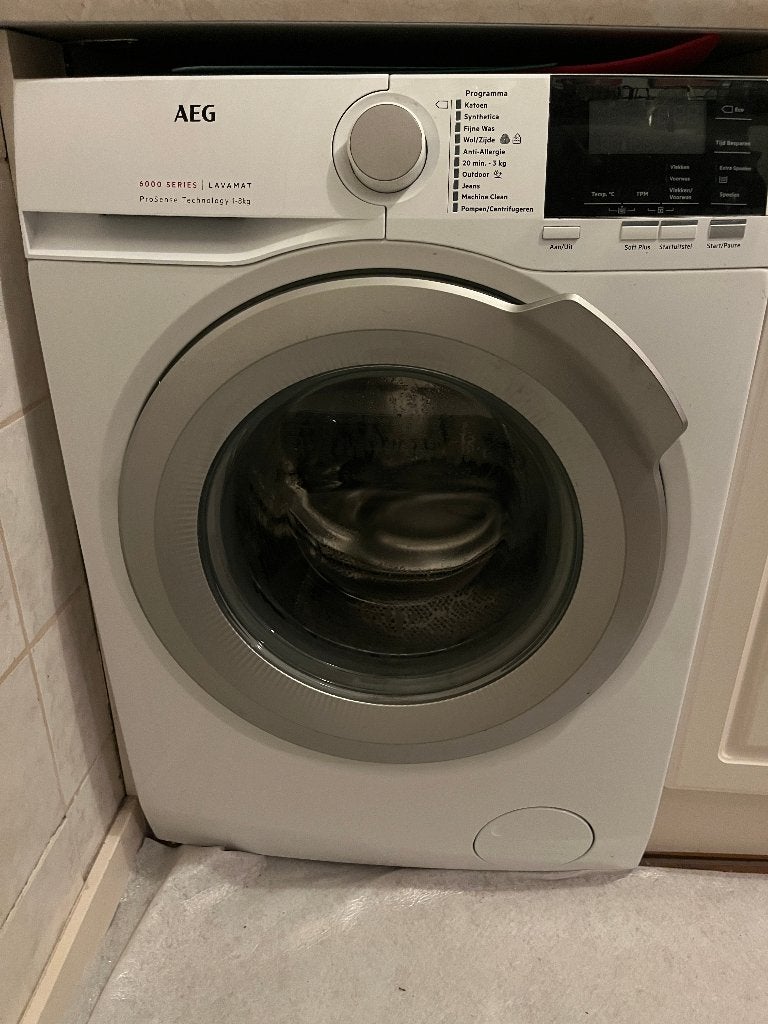 AEG 6000 SERIES LAVAMAT 8kg Wasmachine, Ophalen, Gebruikt, Voorlader, 85 tot 90 cm