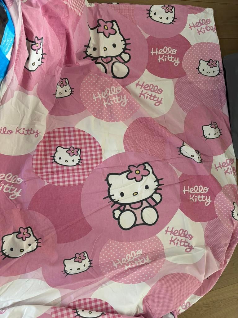 Een persoons Hello Kitty dekbed, Gebruikt, Jongetje of Meisje, Dekbedovertrek, Ophalen of Verzenden