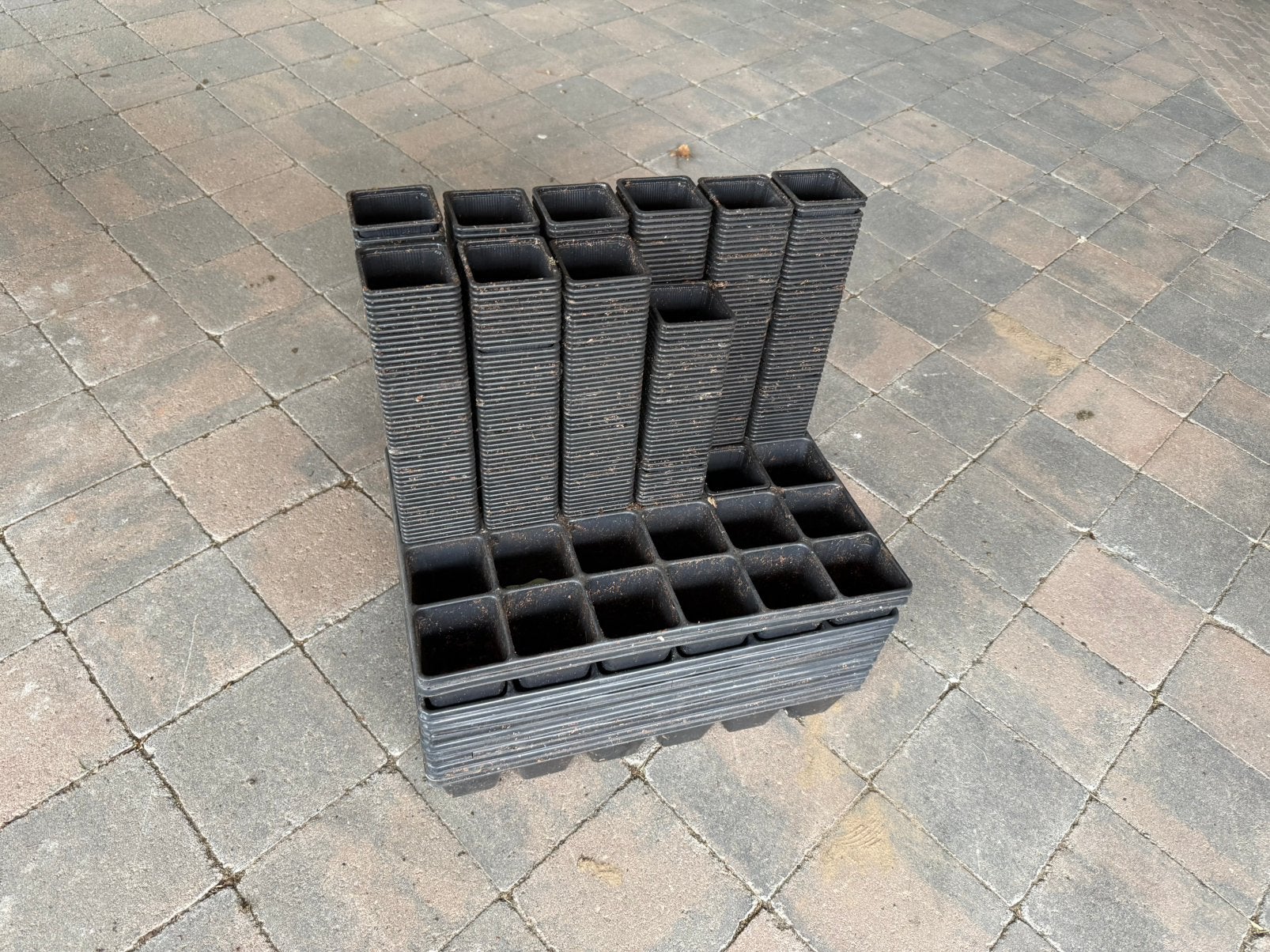 Kweektray set, Tuin en Terras, Bloembakken en Plantenbakken, Ophalen, Nieuw, Rond, Minder dan 30 cm