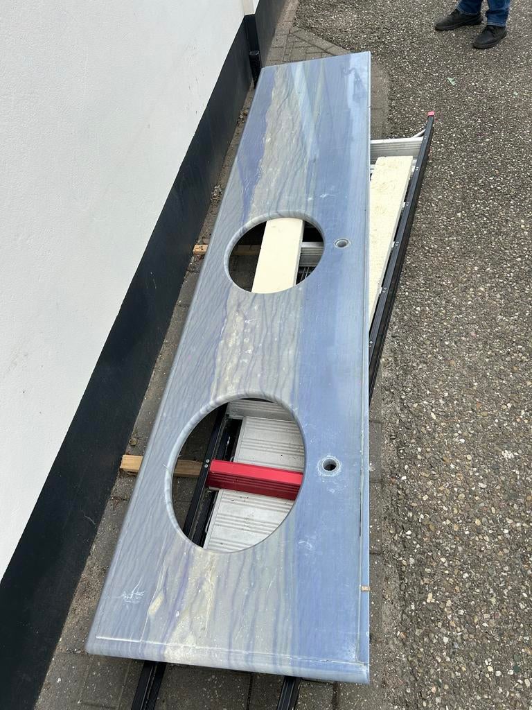 Azul Macaubas Marmeren Wastafelblad - 307 cm, Huis en Inrichting, Badkamer | Badkamermeubels, Ophalen, Minder dan 50 cm, Gebruikt
