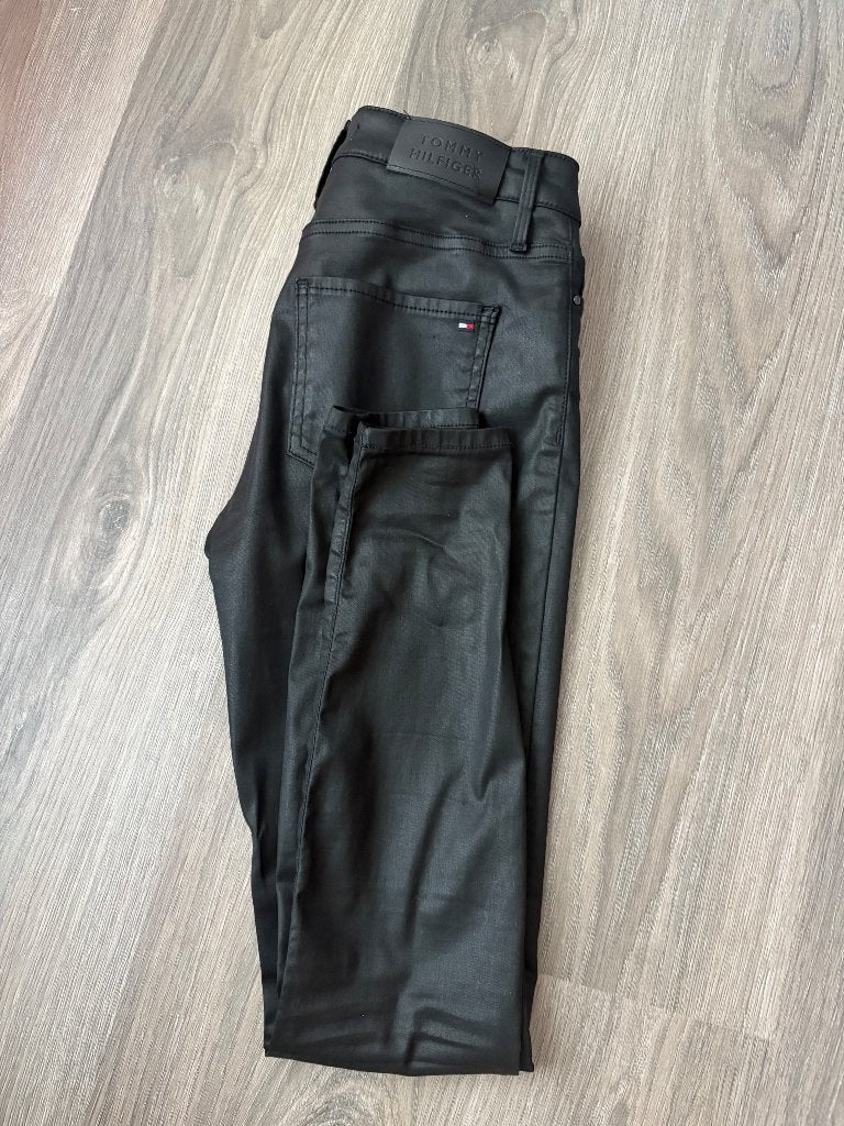 Jeans Tommy, Zwart, Ophalen of Verzenden, Zo goed als nieuw, W27 (confectie 34) of kleiner
