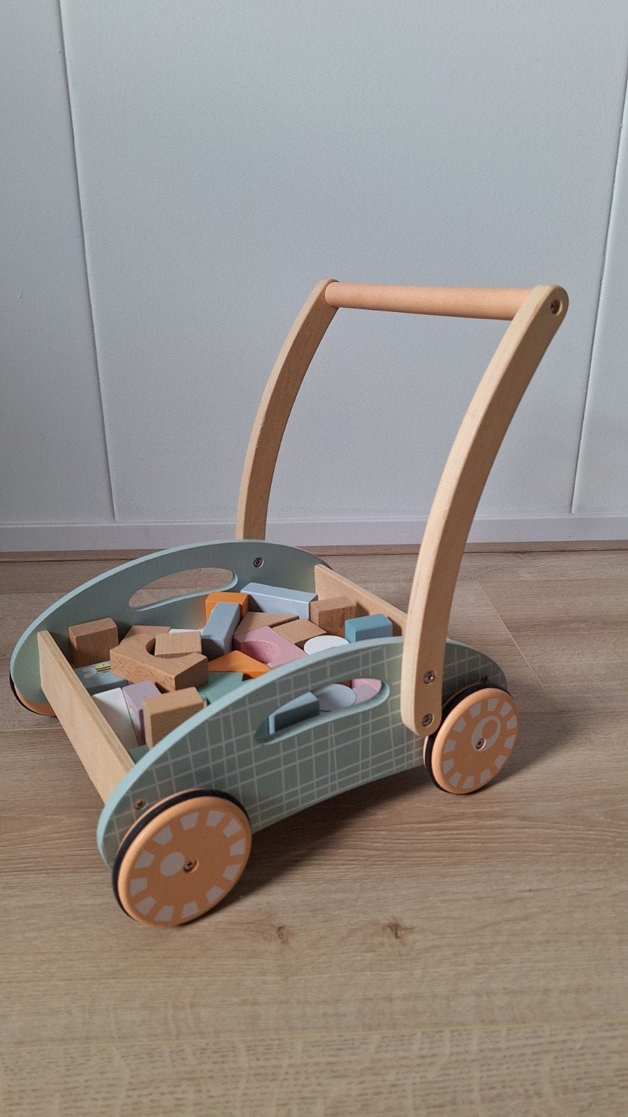 Houten loopwagen met blokken, Ophalen, Zo goed als nieuw, Duw- of Trekspeelgoed