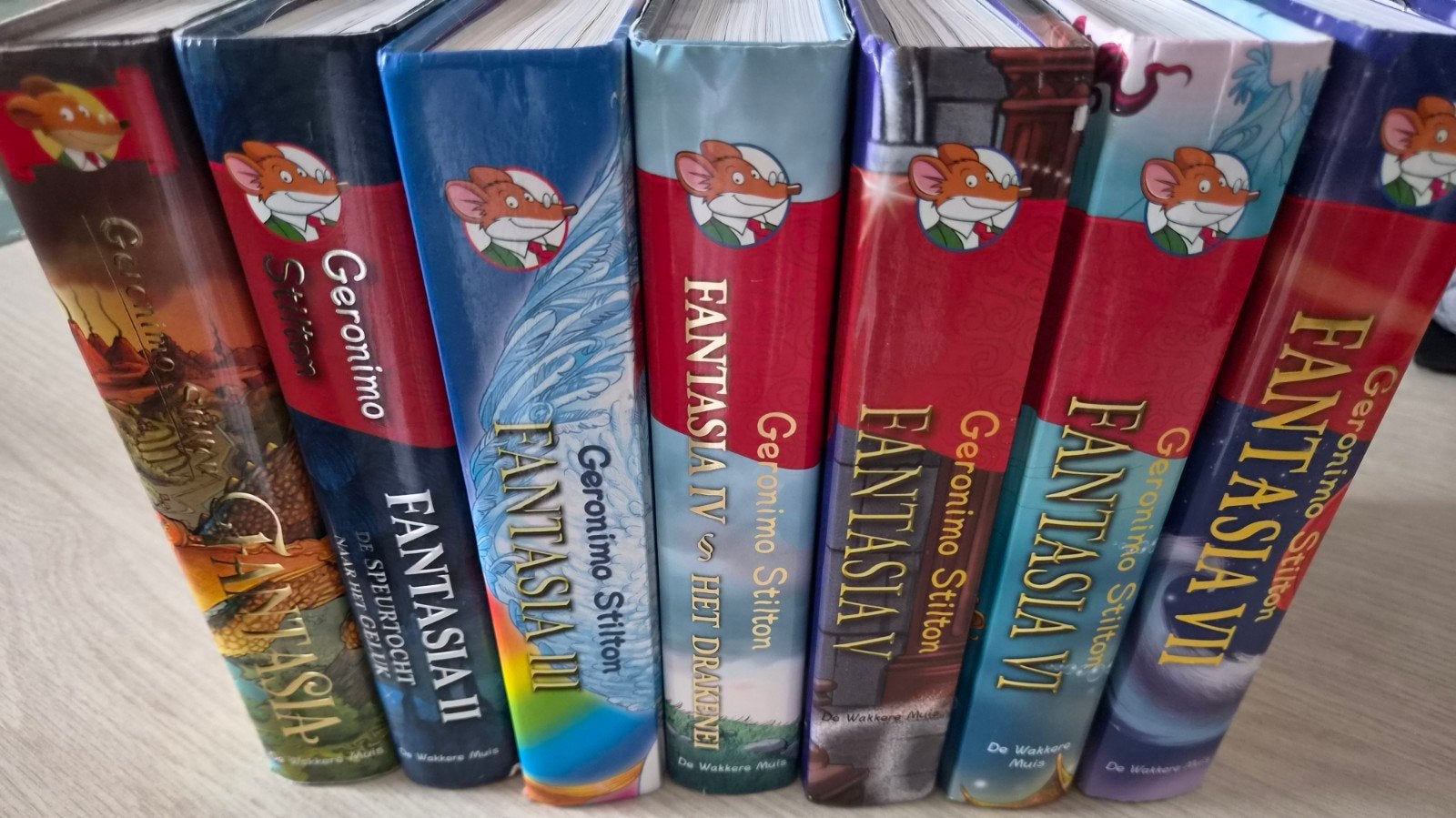 Fantasia - Geronimo Stilton (deel 1 tm 7), Boeken, Ophalen of Verzenden, Gelezen, Geronimo Stilton, Fictie algemeen