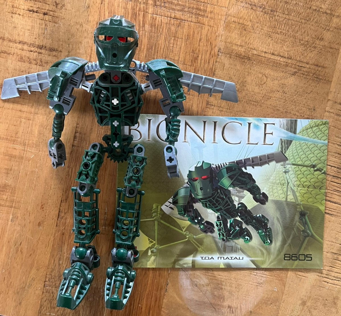 Bionicle Toa Matau 8605, Ophalen of Verzenden, Zo goed als nieuw