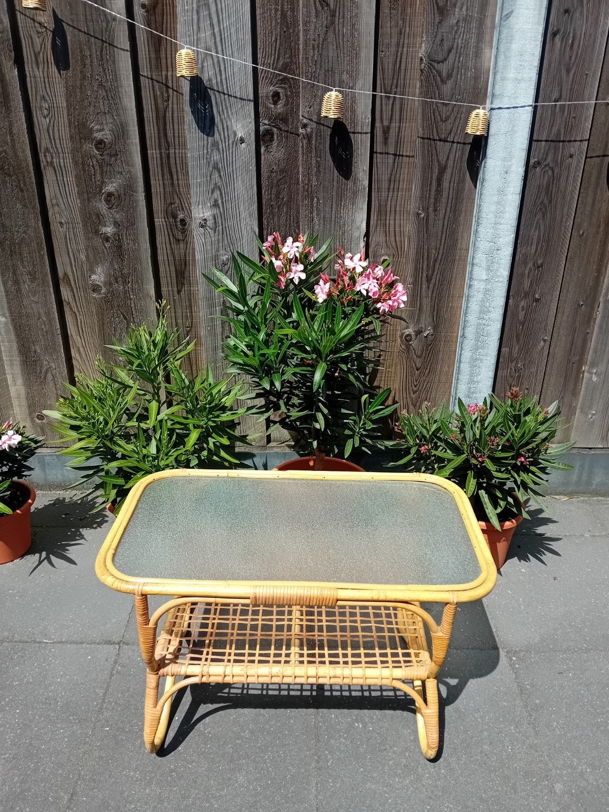 Vintage rotan salontafel met glazen blad, Ophalen, Gebruikt, Rechthoekig