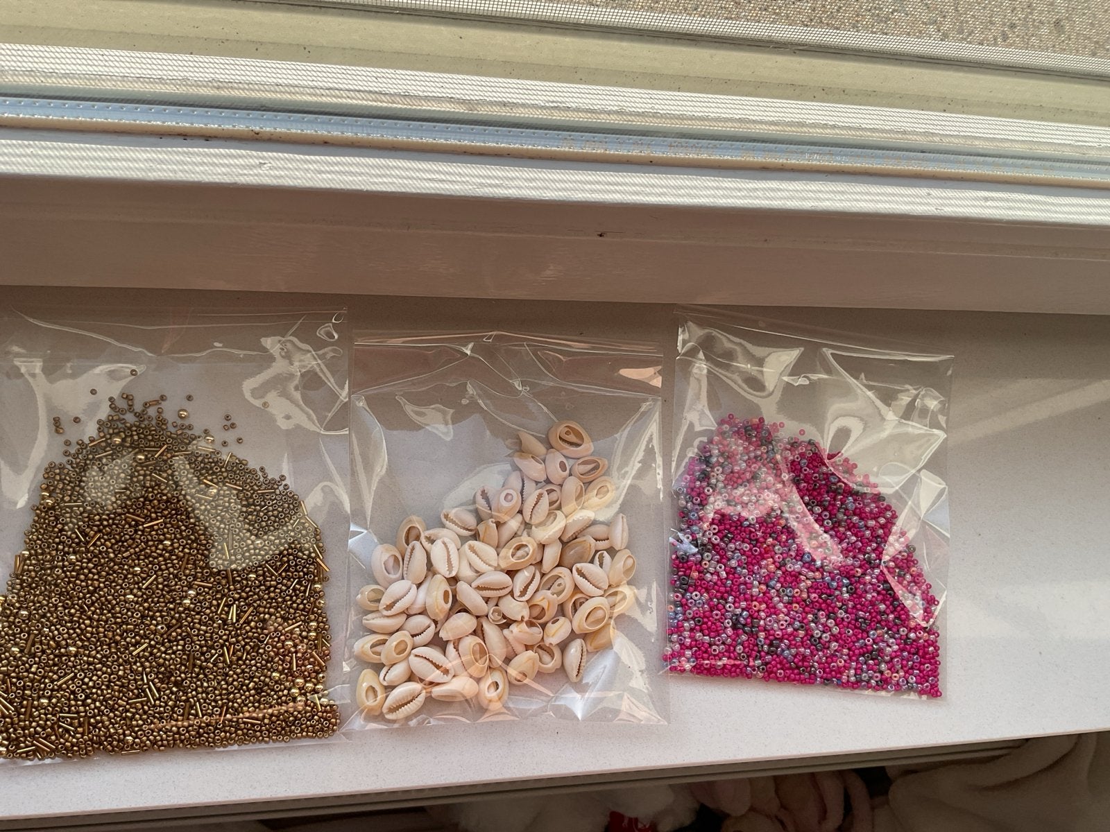 Kralen en kauri schelpen voor sieraden maken, Verzenden, Nieuw, Kraal