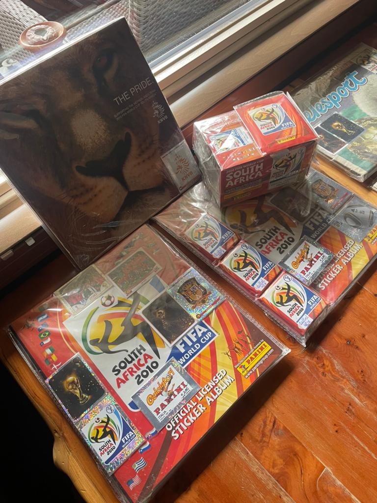 Panini WK2010 compleet(album) met items over het WK 2010, Ophalen, Zo goed als nieuw, Buitenlandse clubs, Boek of Tijdschrift