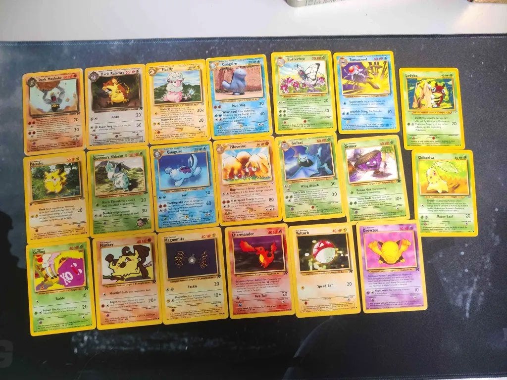 Pokémon vintage 20 kaarten – Team Rocket/Neo/Base – 1999, Hobby en Vrije tijd, Verzamelkaartspellen | Pokémon, Ophalen of Verzenden