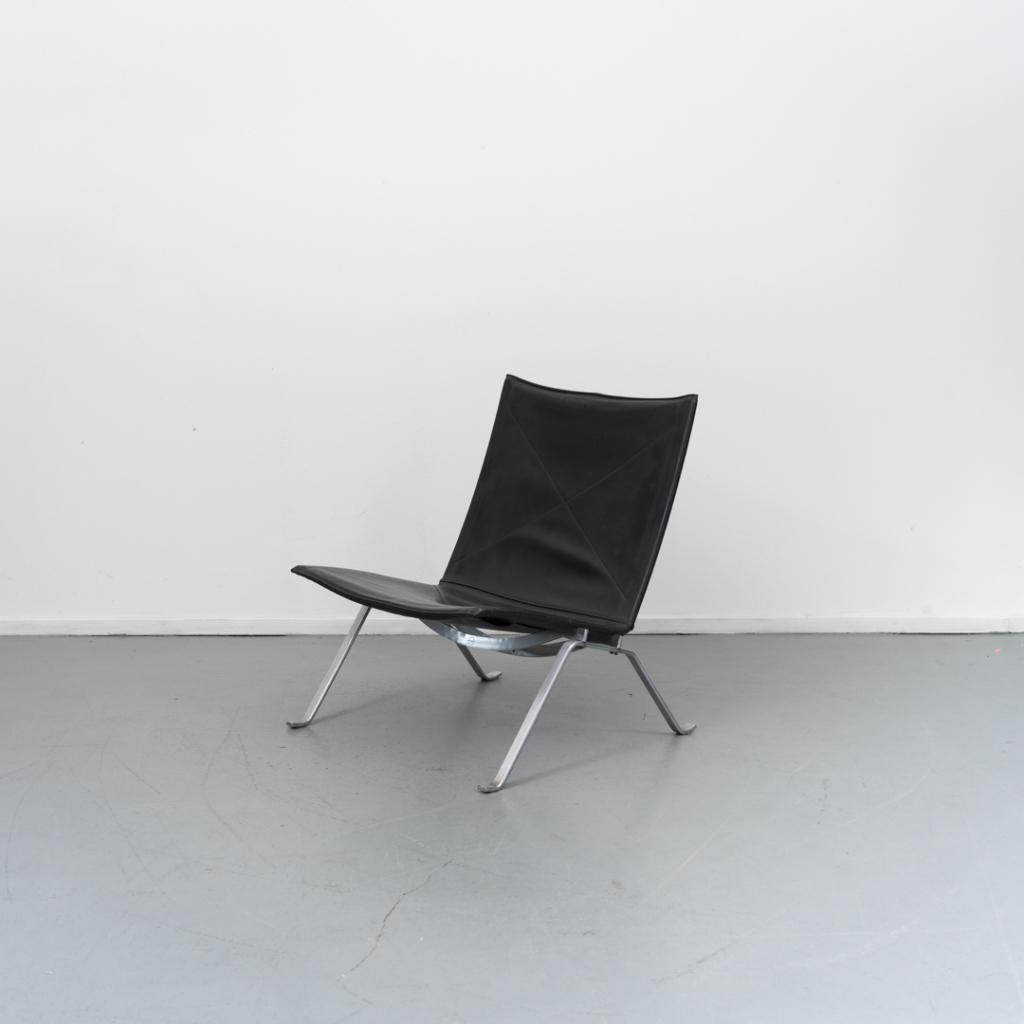 4 Fritz Hansen PK22 Fauteuil Zwart Leer - Staal, Huis en Inrichting, Fauteuils, Niet ingevuld, Gebruikt, Minder dan 75 cm, Niet ingevuld