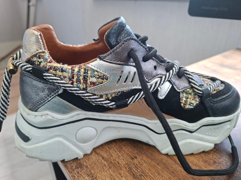 Mooie DWRS Sneakers, Kleding | Dames, Schoenen, DWRS, Overige kleuren, Ophalen of Verzenden, Sneakers of Gympen
