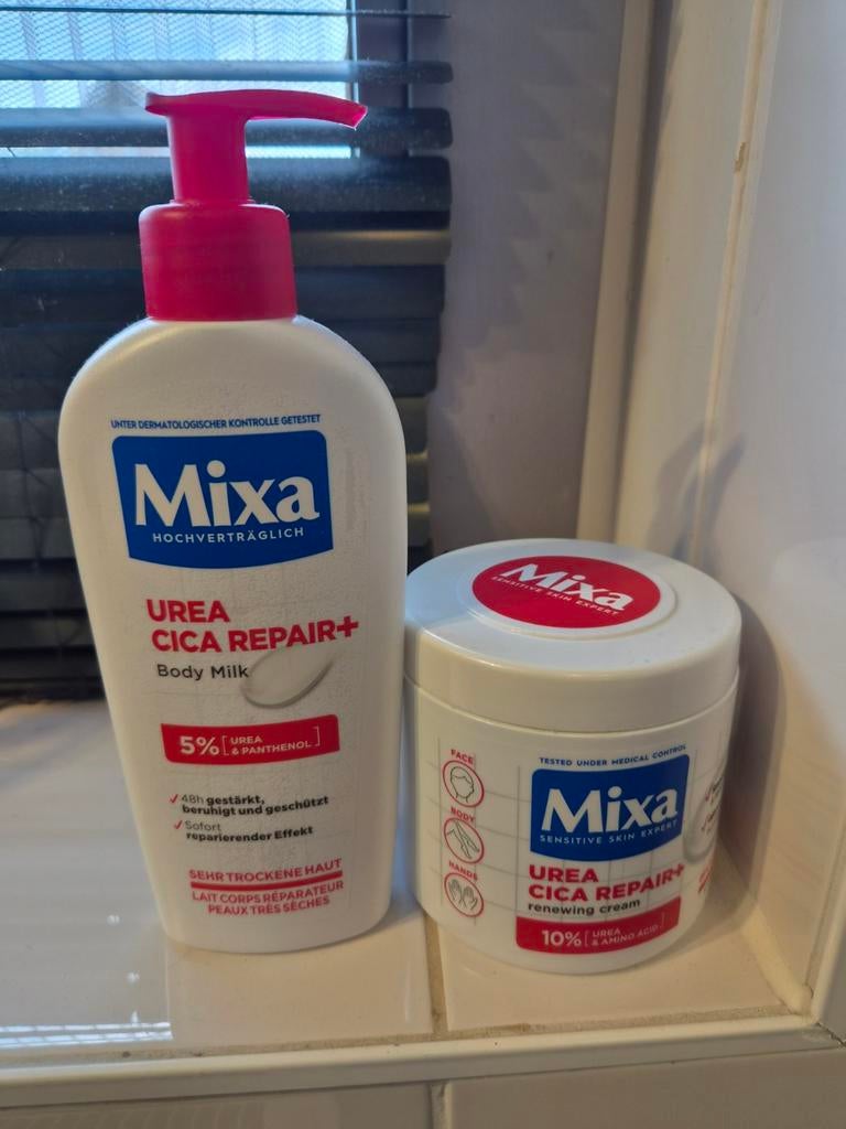 Mixa Bodylotion en Crème, Ophalen of Verzenden, Zo goed als nieuw, Bodylotion, Crème of Olie