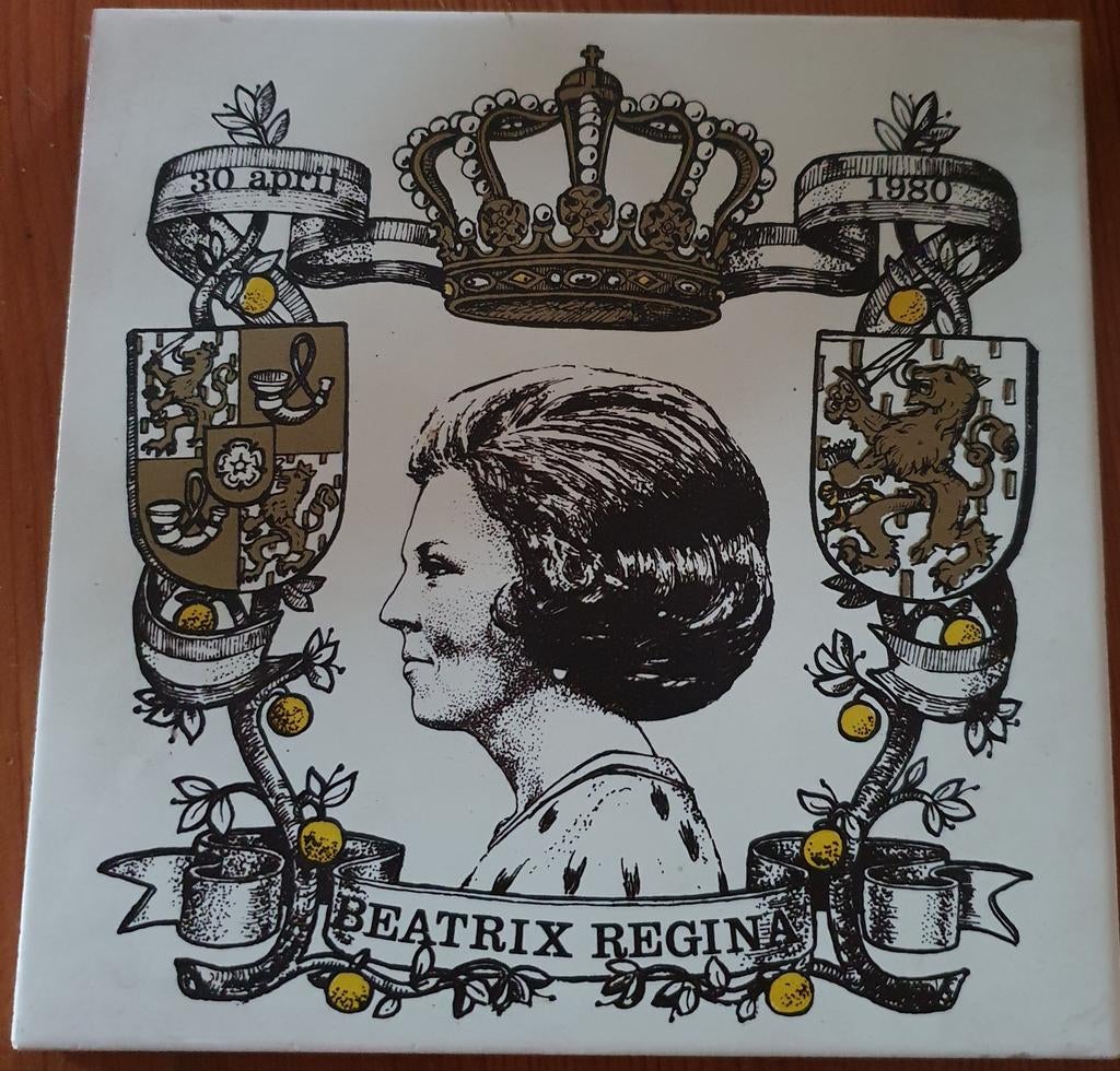 Tegeltjes Willem Alexander en Beatrix, Ophalen of Verzenden, Zo goed als nieuw, Nederland, Overige typen