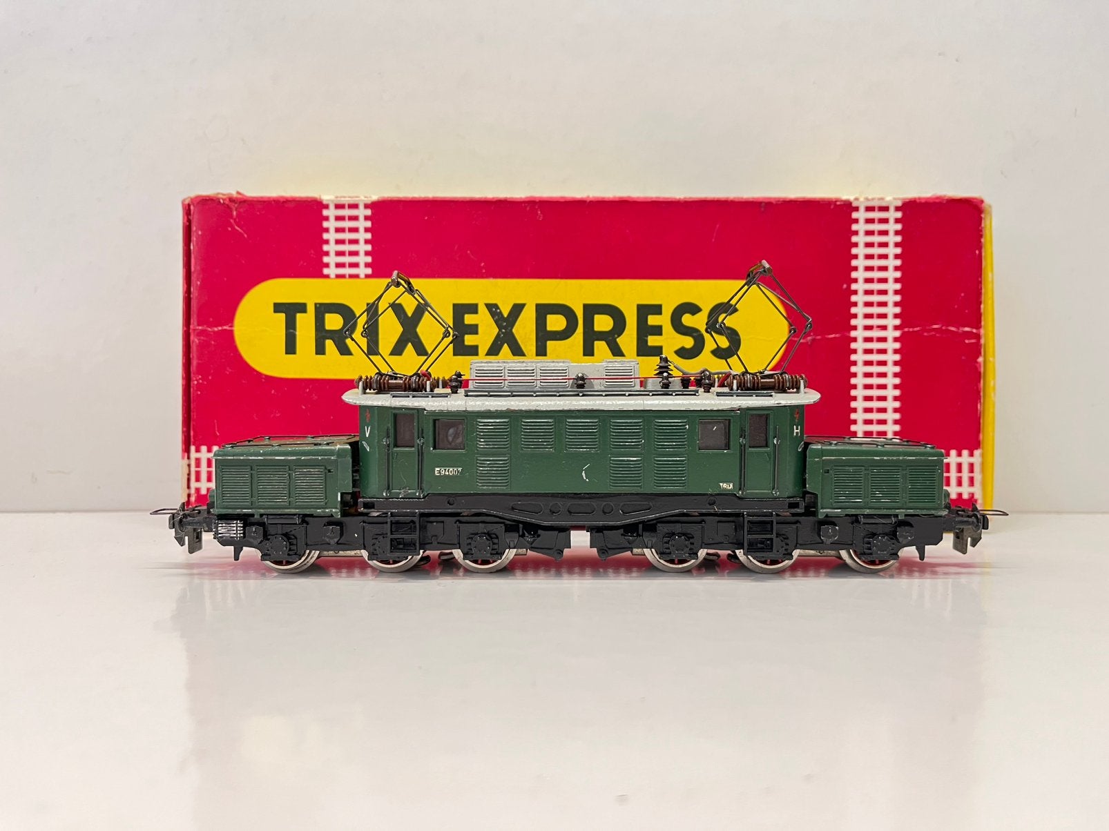 Trix Express E 94 in box, Gebruikt, Trix, Ophalen of Verzenden, Analoog