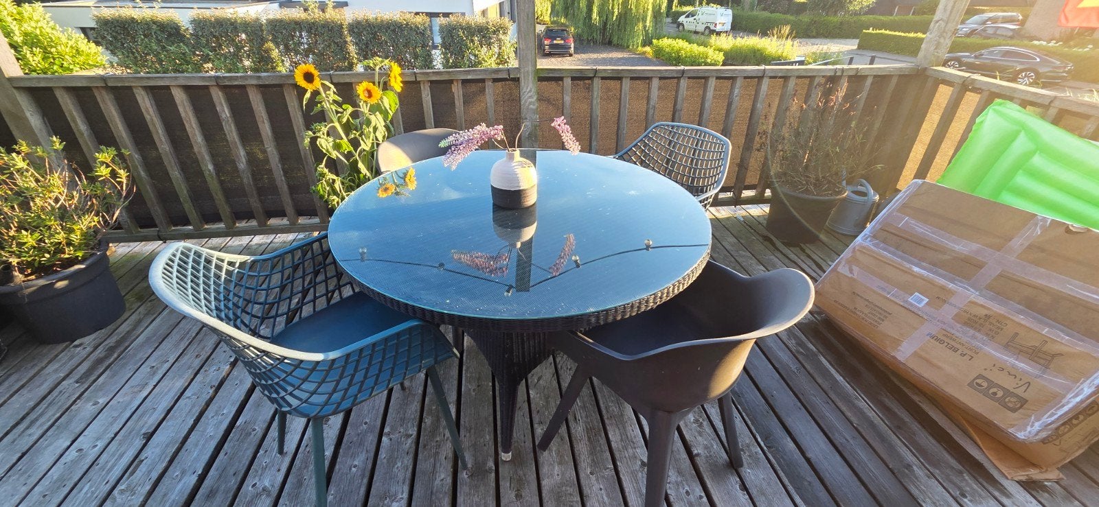 Rotan tuintafel met glasplaat 120 cm en 6 stoelen TEAB, Tuin en Terras, Ophalen, Gebruikt, Rotan, 6 zitplaatsen