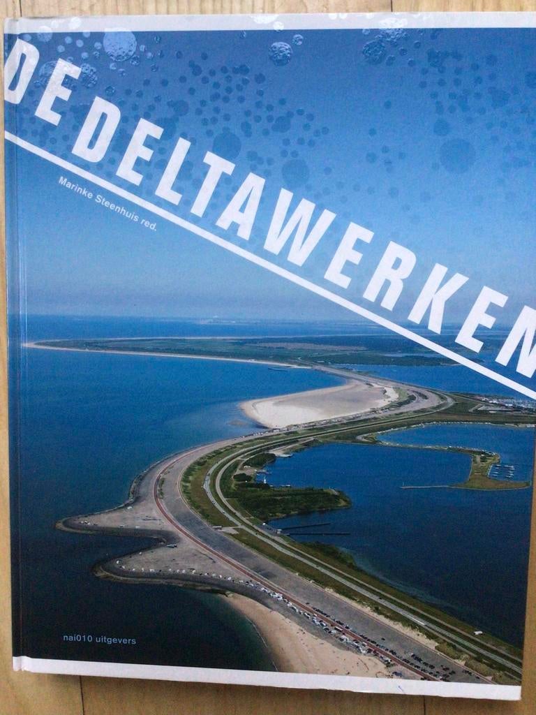 De Deltawerken - Marinke Steenhuis, Ophalen of Verzenden, Nieuw, 2000 tot heden, Landkaart