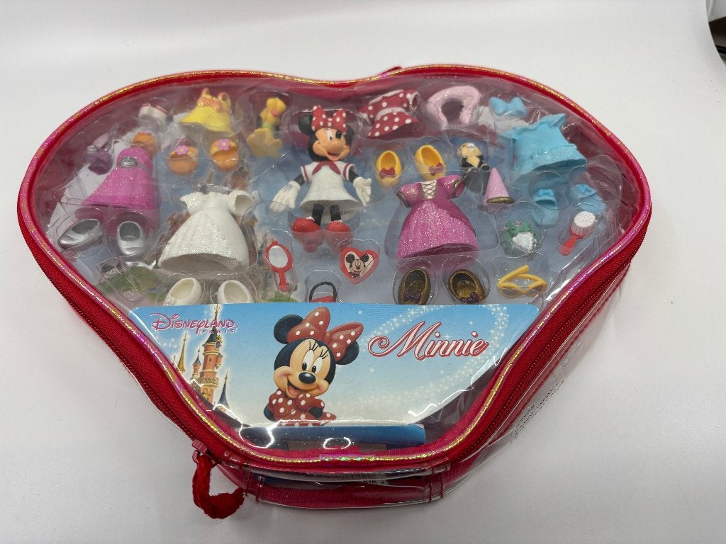 Minnie Mouse aankleedset in hartvormig etui, Ophalen of Verzenden, Mickey Mouse, Zo goed als nieuw, Overige typen