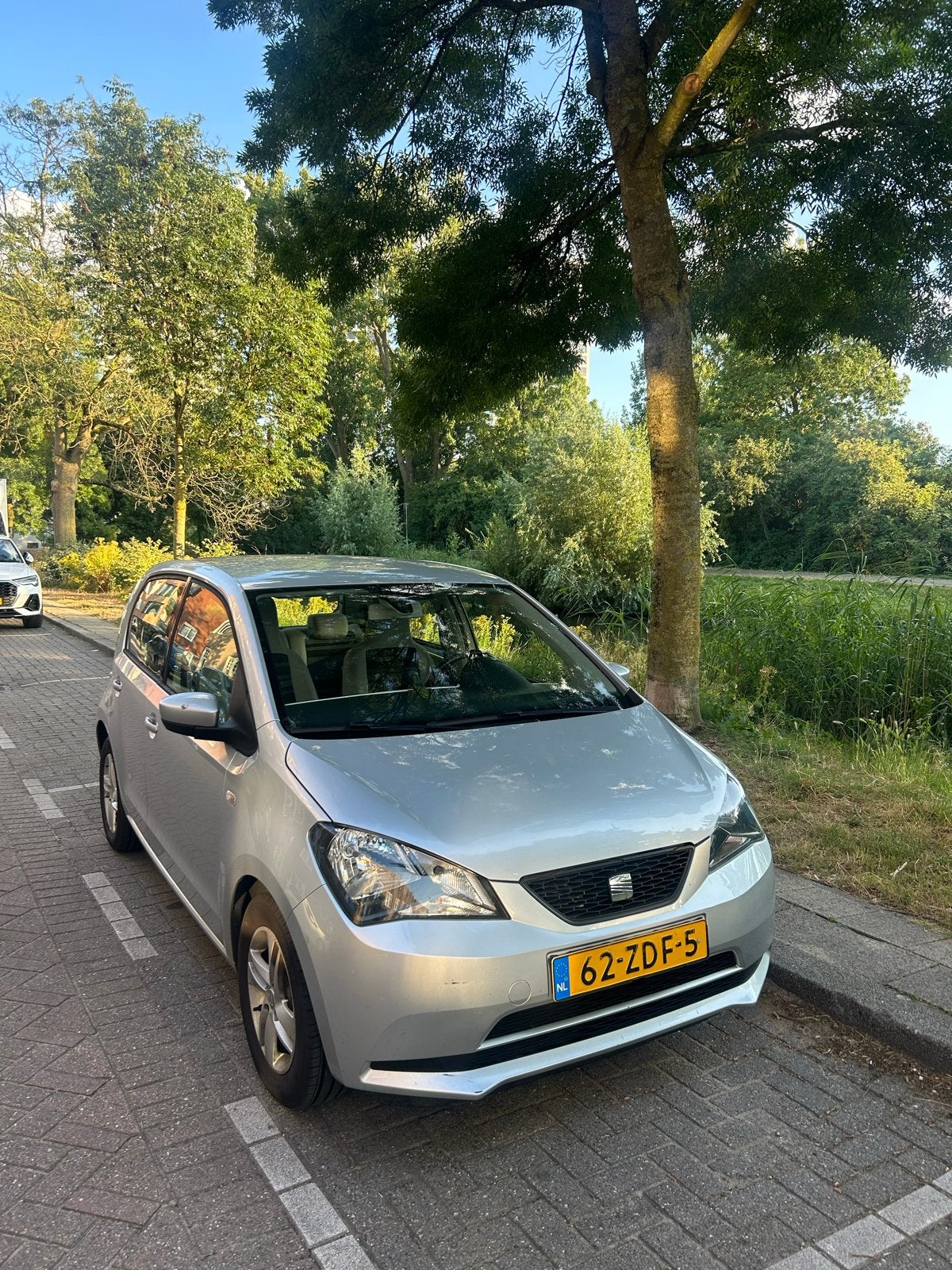 Seat Mii 1.0 44KW 2012 Grijs, Voorwielaandrijving, 840 kg, 4 stoelen, Mii
