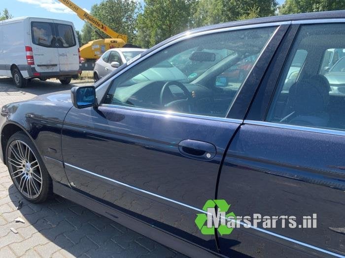 Portier 4Deurs links-voor van een BMW 5-Serie, Auto-onderdelen, Gebruikt, -, Deur, -