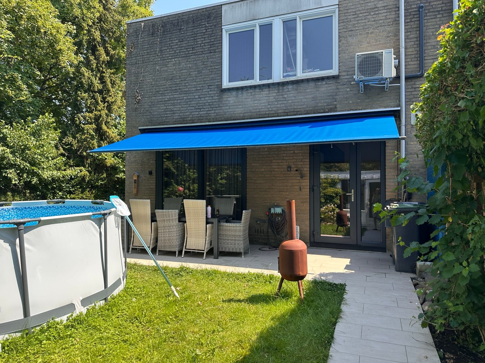 Gratis knikarmscherm af te halen (zelf demonteren), Tuin en Terras, Zonneschermen, Ophalen, Gebruikt, Elektrisch, 150 tot 300 cm