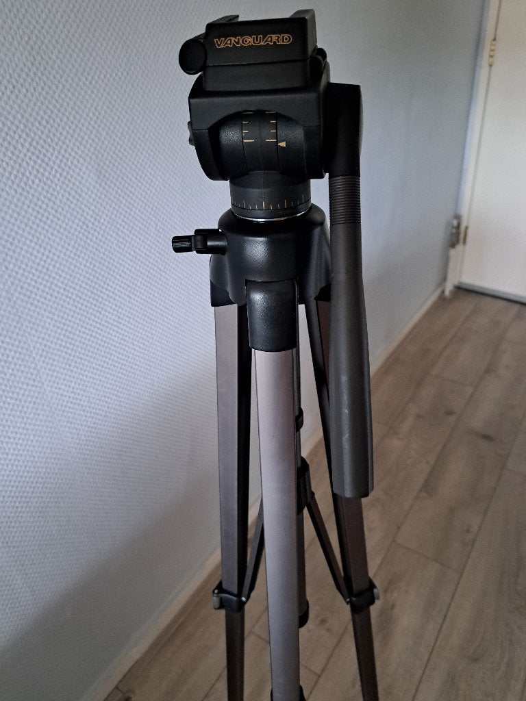 een mooi Statief, Ophalen, Gebruikt, Met balhoofd, Driepoot