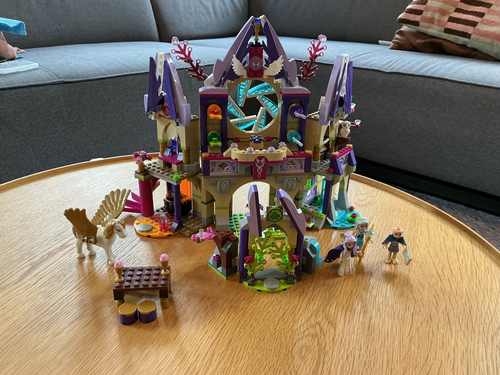 LEGO Elves 41078 Skyra's Mysterieuze Luchtkasteel, Ophalen of Verzenden, Zo goed als nieuw, Overige merken