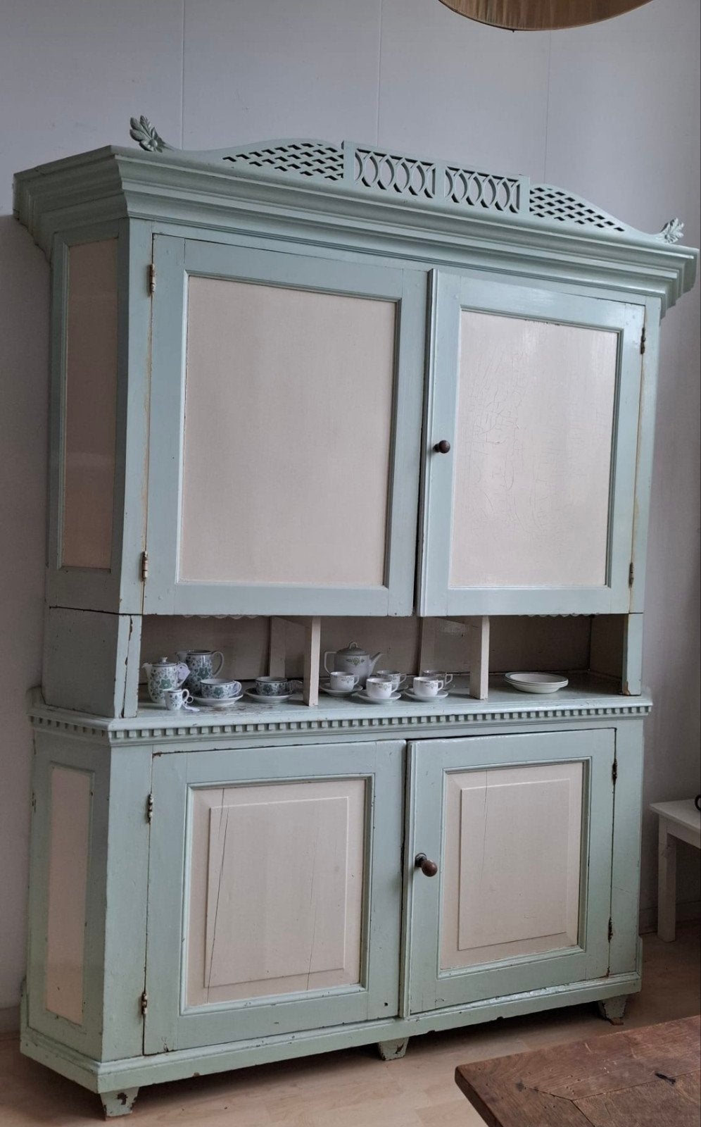 grote landelijke brocante vintage servies kast, buffetkast, Ophalen, Gebruikt, V6, Met deur(en)