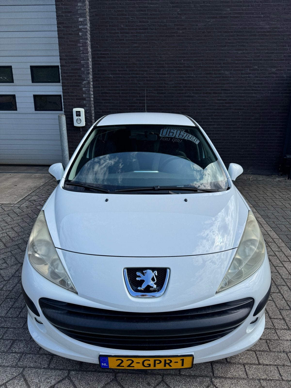 Peugeot 207 1.4 VTI 16V 5DRS 2008 Wit, Voorwielaandrijving, Stof, Zwart, 1153 kg