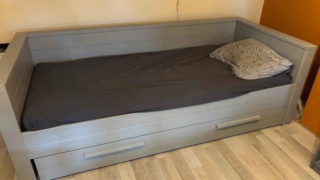 Bedbank met grote lade WOOOD Dennis, Kinderen en Baby's, 85 tot 100 cm, Zo goed als nieuw, 180 cm of meer, Ophalen