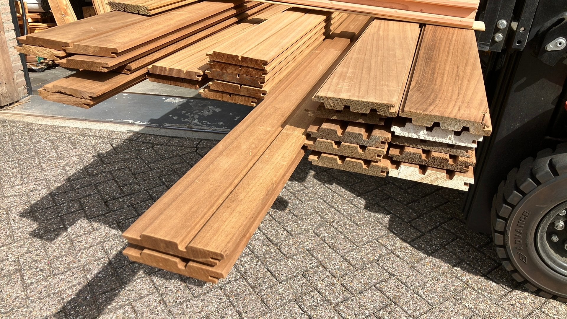Div planken thermo ayous, Ophalen, Zo goed als nieuw, 250 cm of meer, Planken