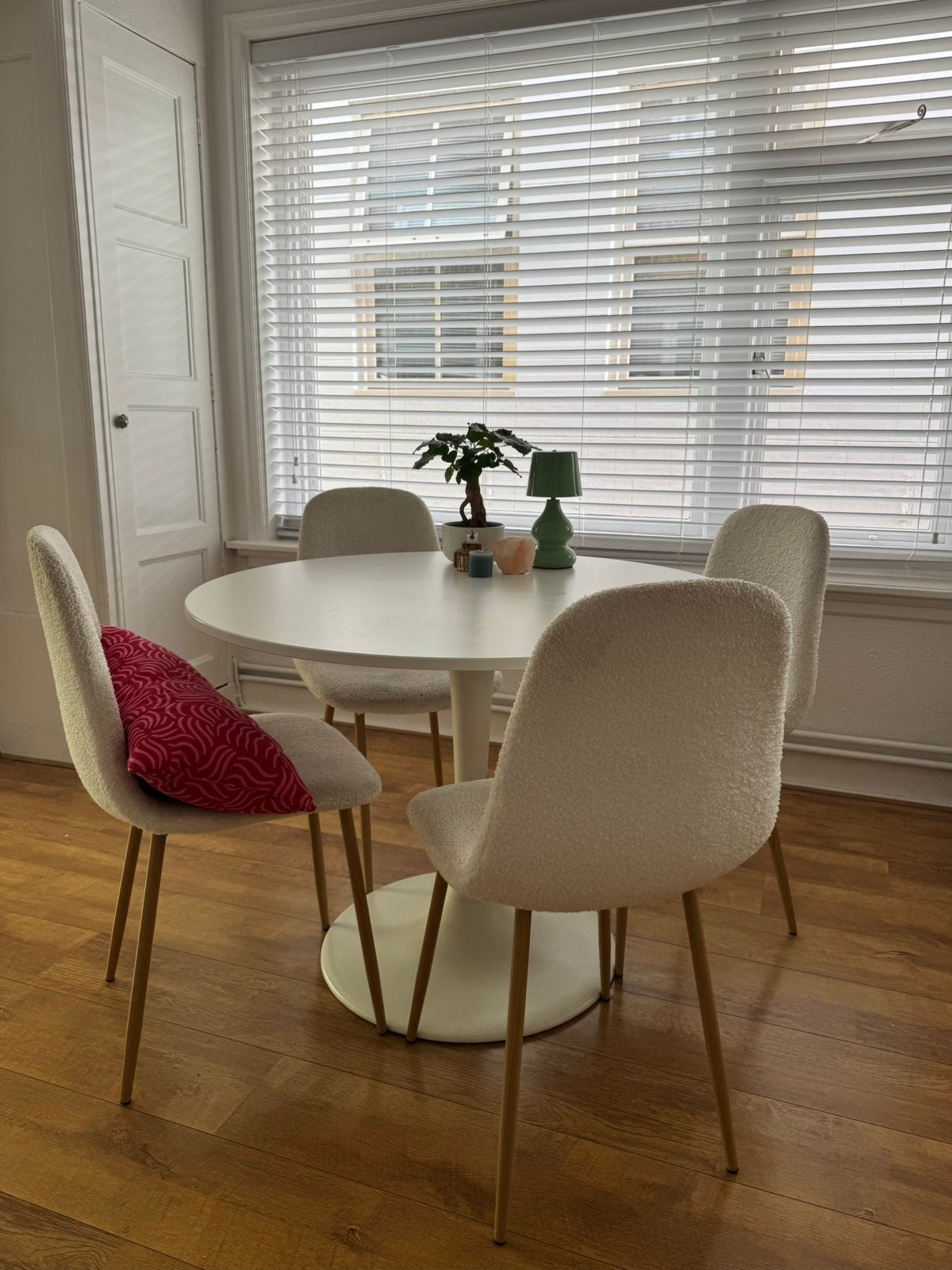 IKEA DOCKSTA ronde eettafel wit, Ophalen, Rond, Zo goed als nieuw, Vier personen
