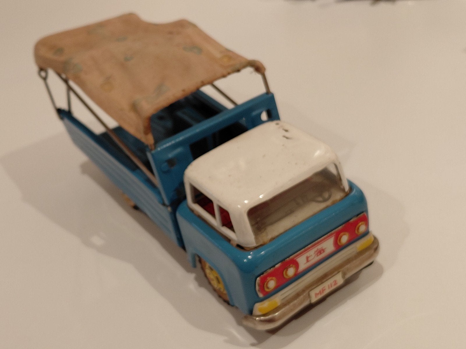 Vintage blikken speelgoed vrachtwagen met huif, Gebruikt, Onbekend, Ophalen of Verzenden, Onbekend