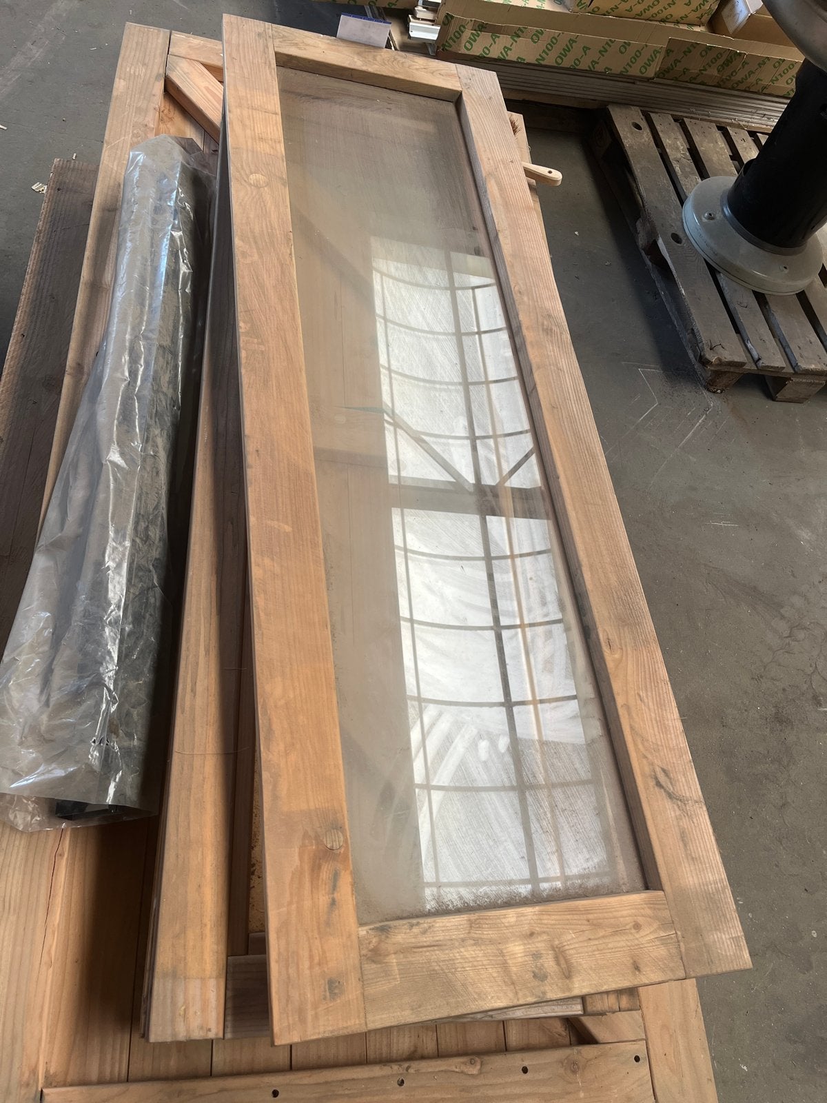 3 glazen ramen met houten omlijsting - 155x51,5 cm, Ophalen, Gevelraam of Ruit, Gebruikt, Minder dan 80 cm