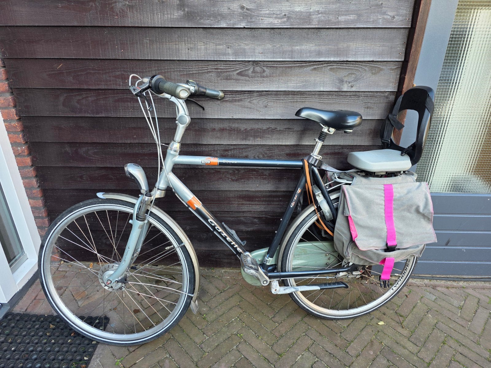 Gazelle Davos fiets met Yepp kinderzitje en fietstassen, Terugtraprem, Versnellingen, Ophalen of Verzenden, Gazelle