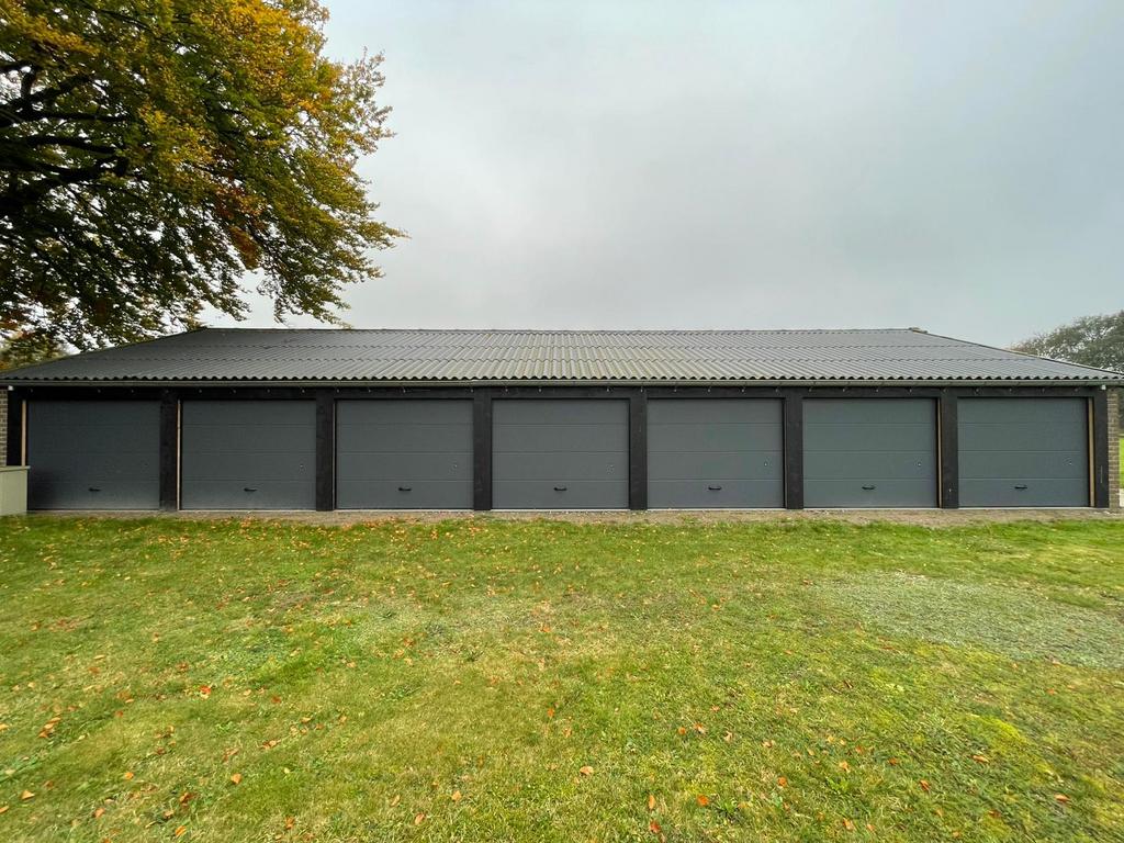 Opslag / garagebox Uddel