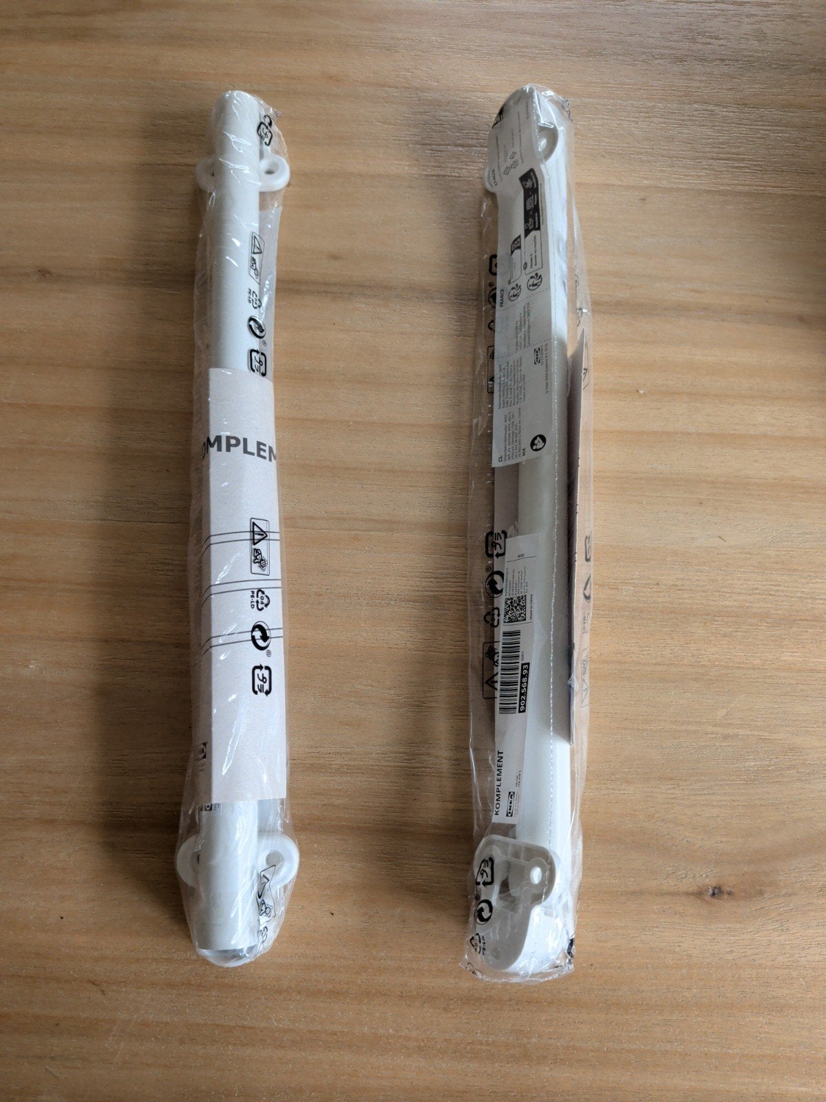 IKEA KOMPLEMENT Uittrekbare Broekhanger (2 stuks), Ophalen of Verzenden
