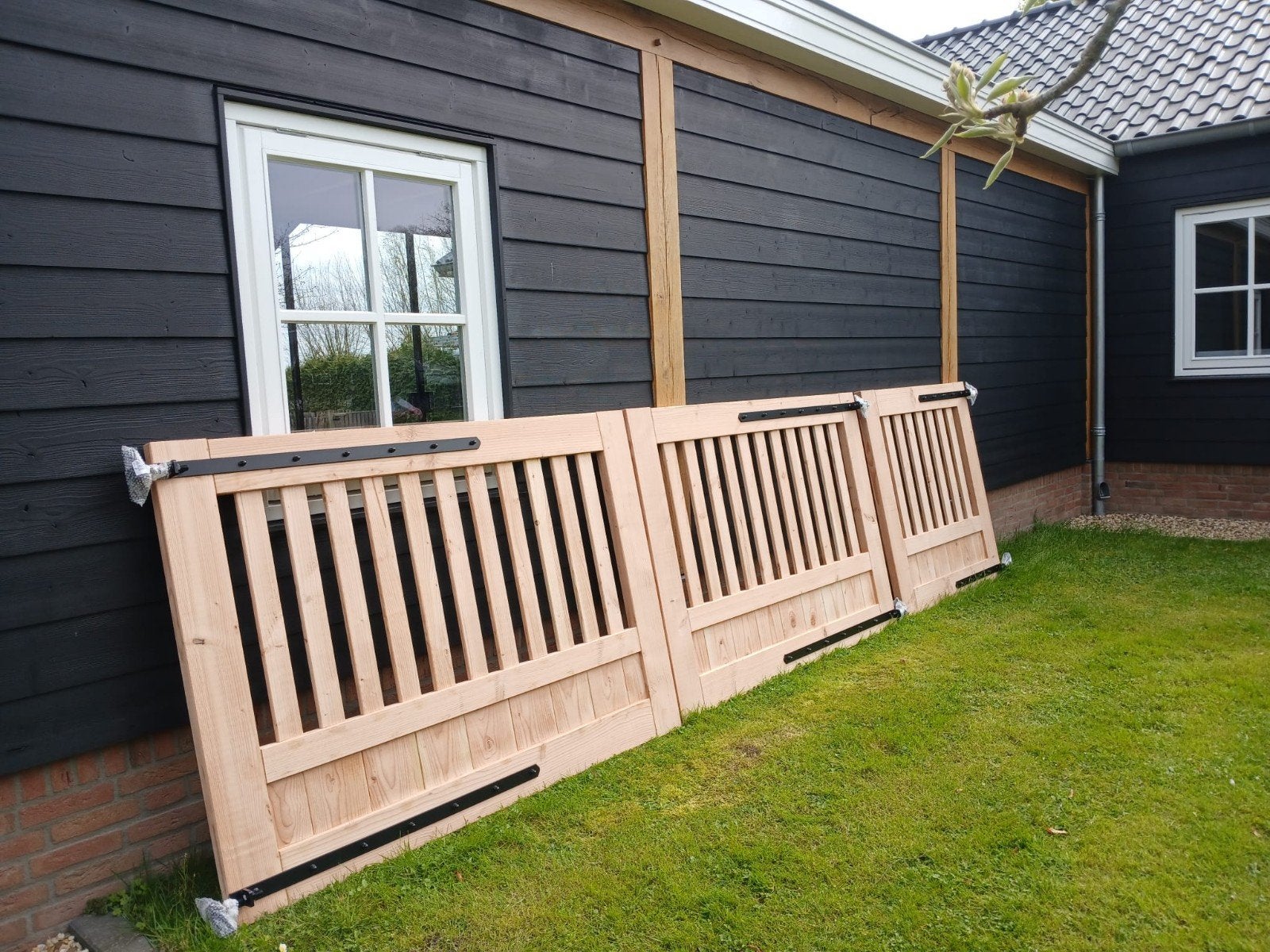 Houten poort op maat, Ophalen