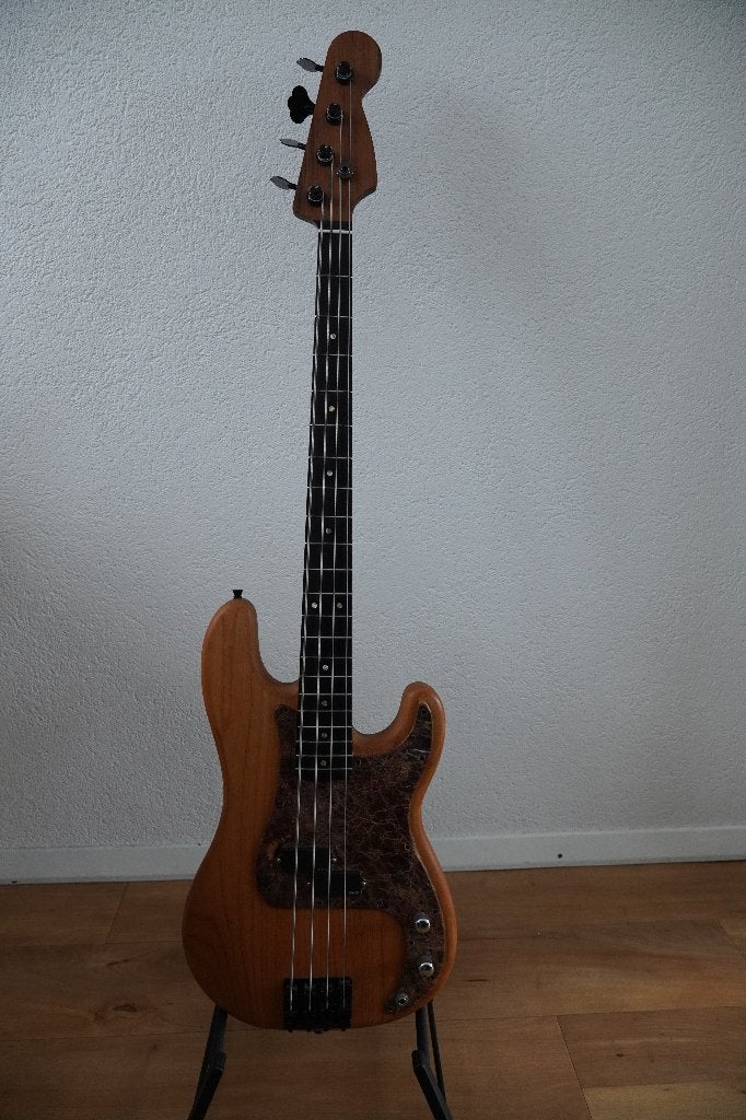 "Fender" Precision Bass (eigenbouw), Muziek en Instrumenten, Ophalen, Nieuw, Elektrisch