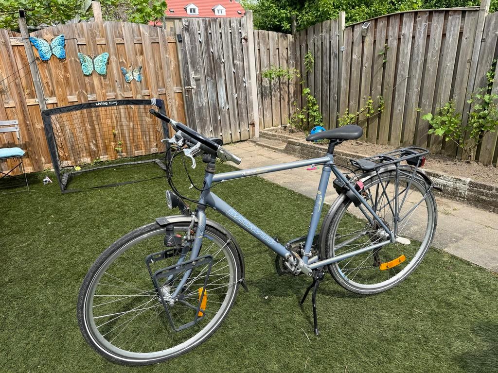 Batavus Apache herenfiets met voordrager, Ophalen, Gebruikt, Velgrem, Versnellingen
