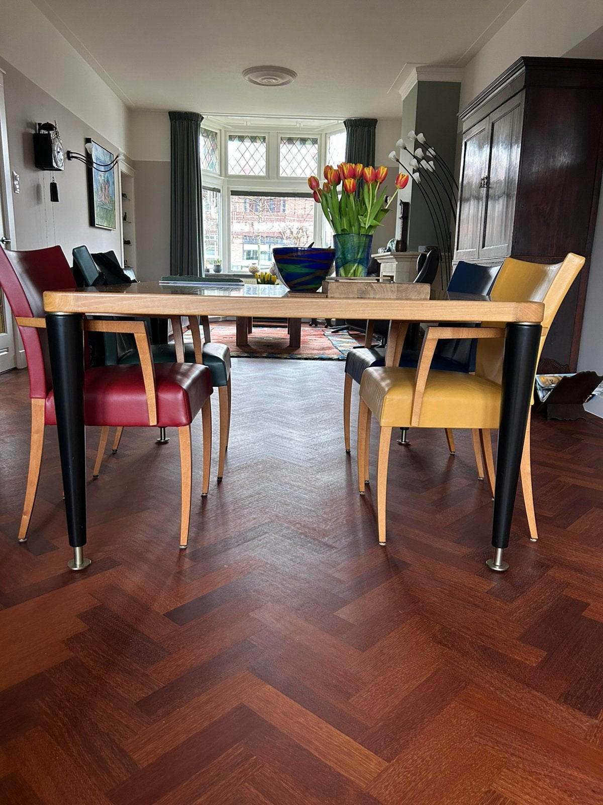 Arco eettafel, gefineerd Italiaans noten, Ophalen, Gebruikt, Vier personen, Rechthoekig