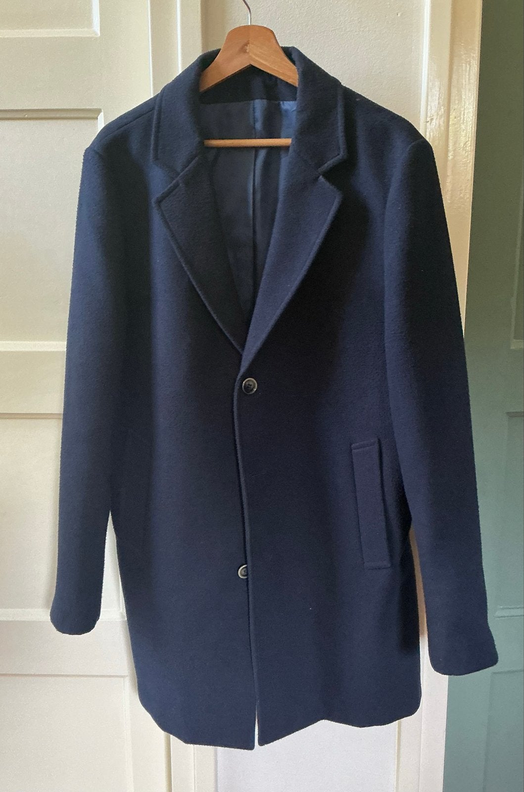 Stijlvolle donkerblauwe herenjas, Ophalen of Verzenden, Zo goed als nieuw, Maat 48/50 (M), Blauw